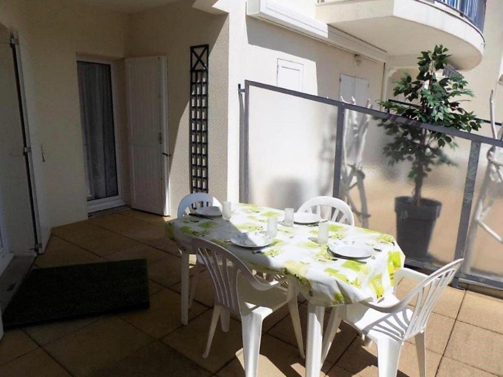 Sur - Quartier Pontaillac - - Piscine Collective Apartment