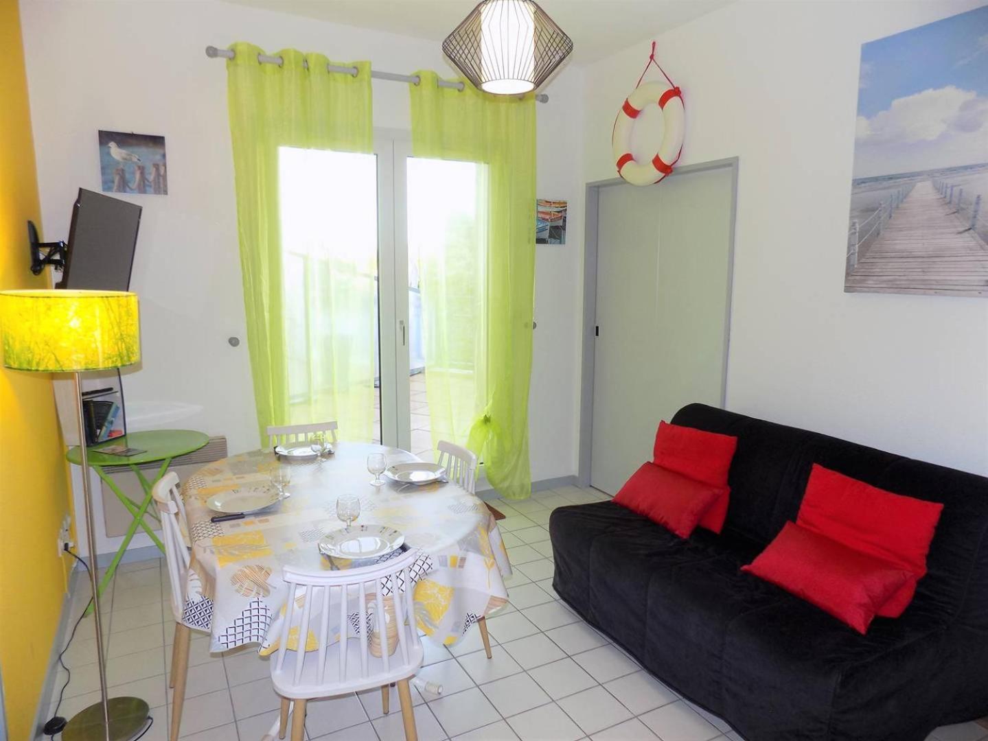 Sur - Quartier Pontaillac - - Piscine Collective Apartment